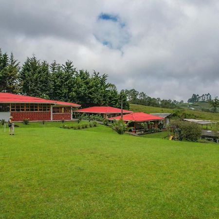 Finca La Toscana El Manzano  Εξωτερικό φωτογραφία